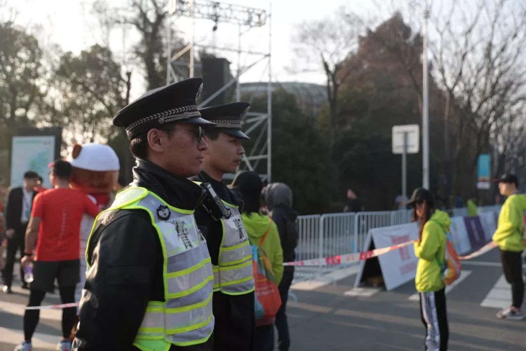 足球赛事指挥系统案例